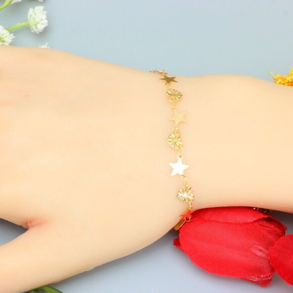 "Elegant & Trendy Bracelet, A Perfect Gift for Women, Thoughtful, EVCH1611 - Picture 1 of 10